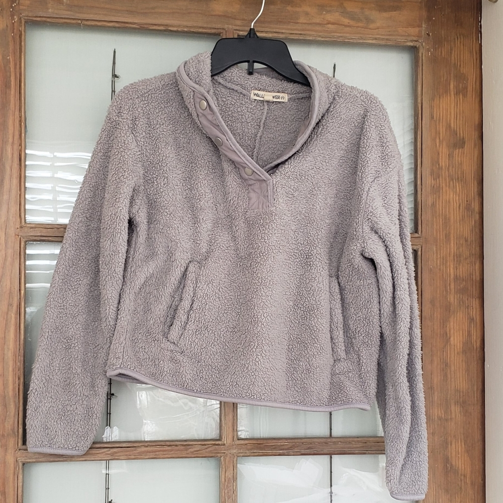 Grey Cropped Sweatshirt